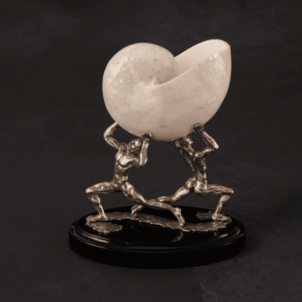 Silver Plated Gemini with Crack Kabibi Shell